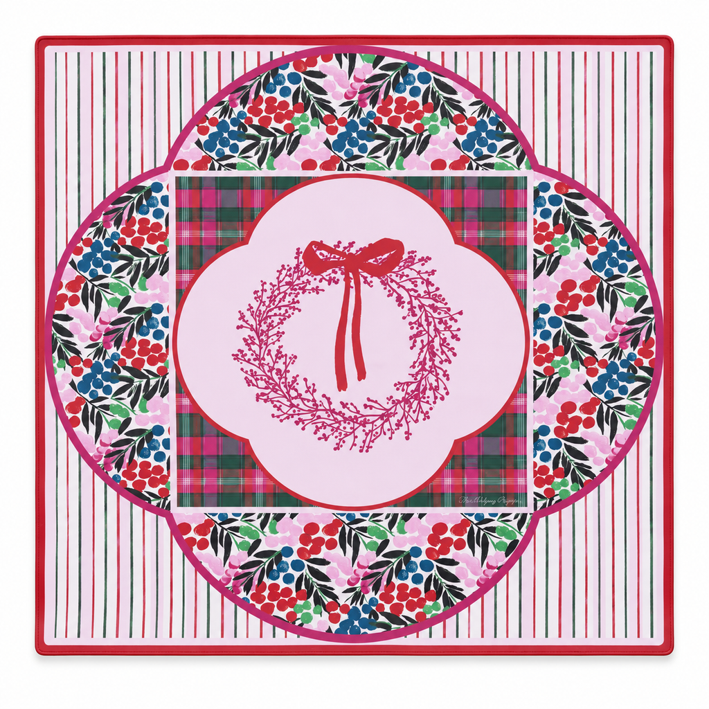 PRE-ORDER - Very Merry Wreath Double-Sided Leatherette Mahjong Mat 31.5" x 31.5"