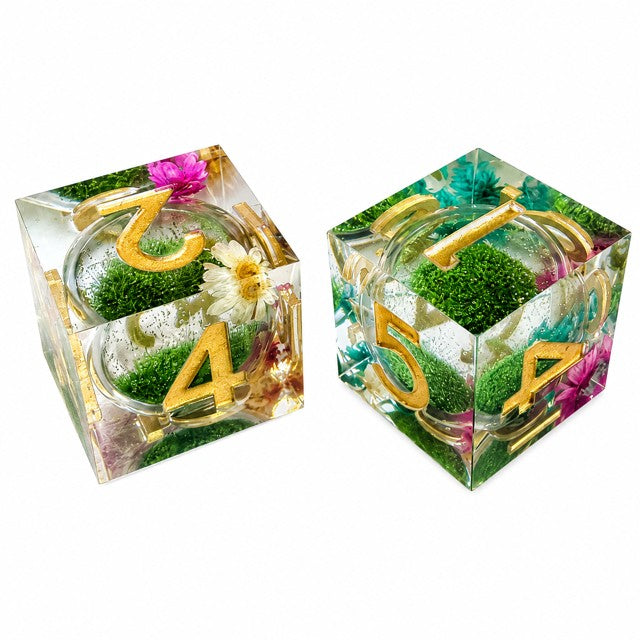 Falling Blossom Dice Collection- Mahjong Dice (Set of 2)